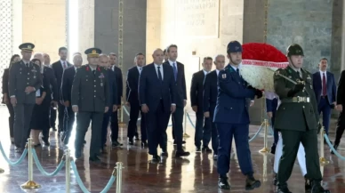 Lübnan Cumhurbaşkanı Avn Anıtkabir ziyaretinde bulundu