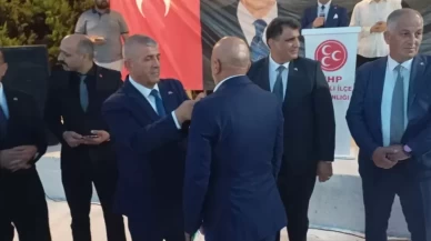 MHP Lideri Devlet Bahçeli'nin kardeşlik çağrısı İzmir'de karşılık buldu