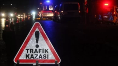 İki otomobil birbirine girdi, 3'ü çocuk 8 kişi yaralandı