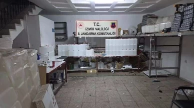 İzmir’de 2,5 milyon liralık kaçak alkol ve tütün ele geçirildi