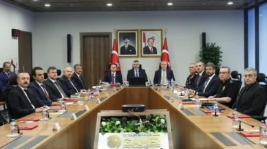 2026-2027 futbol sezonu öncesi kritik güvenlik zirvesi! Bakan Çiftçi'den 'Terörsüz Türkiye' ve Passolig mesajı