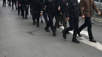 FETÖ'nün maskesi düştü! 13 ilde dev operasyon: 78 şüpheli gözaltına alındı