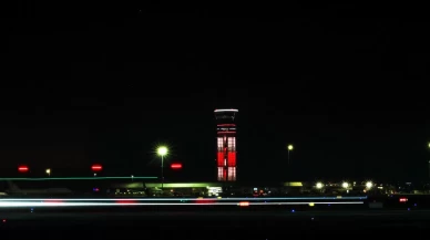 Sabiha Gökçen Havalimanı’nın kulesi kırmızı ve beyazla aydınlatılacak