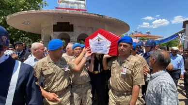 Uzman Çavuş Yalçın Çolak son yolculuğuna uğurlandı