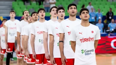U20 Milliler Avrupa'da yarı finali kaçırdı
