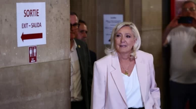 Fransa'da, Marine Le Pen’e siyasi yasak ve ev hapsi cezası!