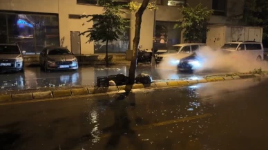 Kağıthane'de yollar göle döndü, Taksim'de zor anlar