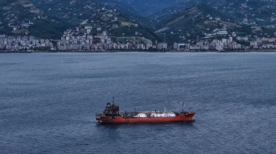 Karadeniz’de Türk bayraklı bir gemiye daha dron saldırısı!