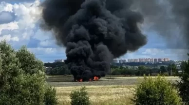 Moskova'da Rus savaş uçağı düştü