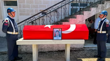 Hayatını kaybeden uzman çavuşa silah arkadaşlarından vefa
