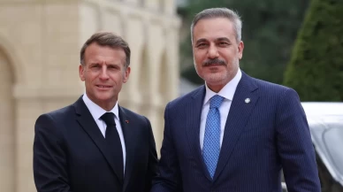 Bakan Hakan Fidan, Paris'teki Ukrayna Zirvesi'ne katıldı