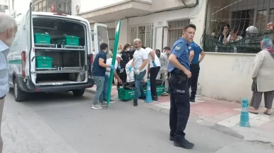 Kardeşinin cesediyle 2 gün aynı evde yaşamış! Kokuyu alan komşular ihbar etti