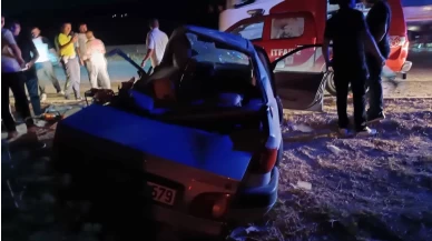 Hekimhan’da minibüs ile otomobil çarpıştı
