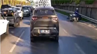 Maltepe’de motosikletler çarpıştı: Kaza anı kamerada