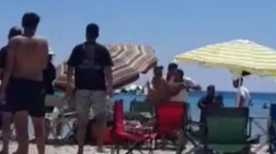 Altınkum Plajı'nda şemsiye kavgası kamerada