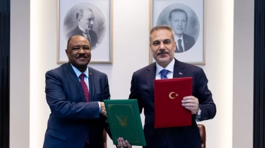 Türkiye ile Sudan arasında yeni dönem! Bakan Fidan mutabakatı imzaladı