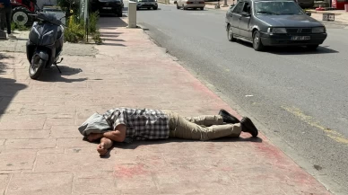 ''Ben mevtayım'' diyerek yerlere yatan şahıs polislere zorluk çıkardı!