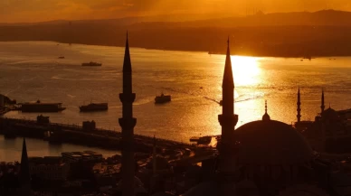 İstanbul’da gün doğumundan büyüleyen manzara!