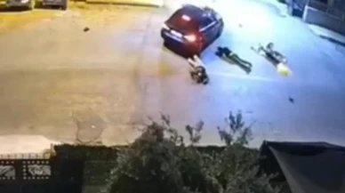 Sürücü çarptığı yaralıları otomobiliyle ezerek kaçtı!