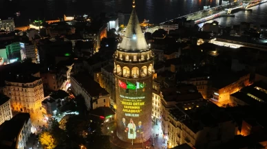 Atakule ve Galata Kulesi'nde Mekke Anlaşması mesajı!