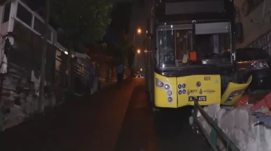 Otobüs bariyere çarptı