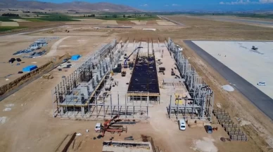 Havalimanında 12 metre yükseklikten düşen işçi öldü!