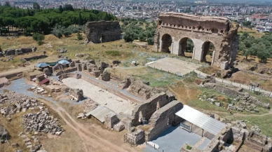 Aydın'da tarihi keşif! 2 bin yıllık 300 kişilik antik havuz ortaya çıkarıldı