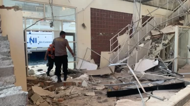 7,7 büyüklüğündeki deprem Endonezya’yı vurdu