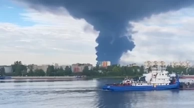 Rusya'da 2 petrol rafinerisi vuruldu