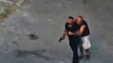 Taziye evinde husumetli iki grup birbirine girdi