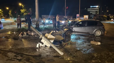 Elazığ'da otomobil ile motosiklet çarpıştı
