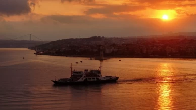 Kız Kulesi ve gün doğumu aynı karede