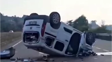 Sakarya’da iki araç çarpıştı: 2 yaralı