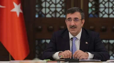 Cumhurbaşkanı Yardımcısı Cevdet Yılmaz: Milletimizin iradesi en güçlü teminatımız olmaya devam edecektir