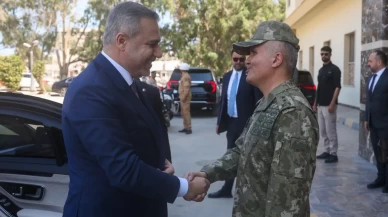 Bakan Fidan, TSK Libya Görev Grup Komutanlığı’nı ziyaret etti