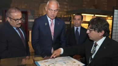 Bakan Ersoy'dan 'Yalburt Pınarı'nda Bir Hitit Kralı' sergisine ziyaret