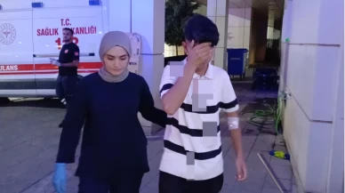 Otobüs durağındaki şakalaşma bıçaklı kavgaya dönüştü