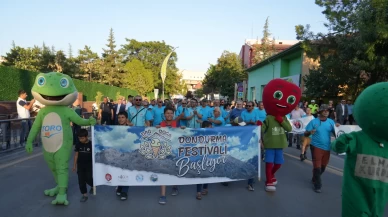 Niğde'de 'Dağ, Doğa ve Dondurma Festivali' kortej yürüyüşüyle başladı