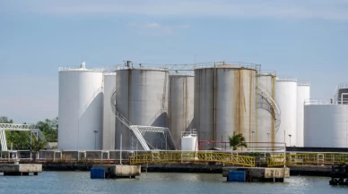 Brent petrol 93,40 dolardan işlem görüyor