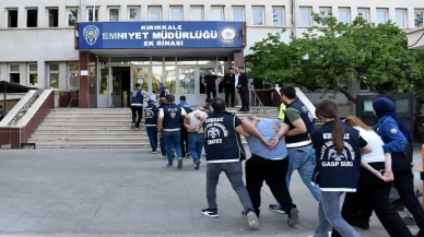 Cesedi 7 parçaya ayırıp 10 yıl dondurucuda sakladılar!