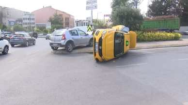 Güngören’de taksi devrildi: 2 yaralı