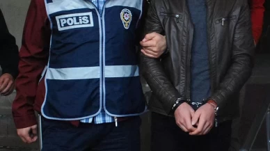 Çakmakla 250 dönümlük alanı yaktı!