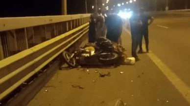 Bolu Dağı’nda kamyona çarpan motosikletin sürücüsü öldü