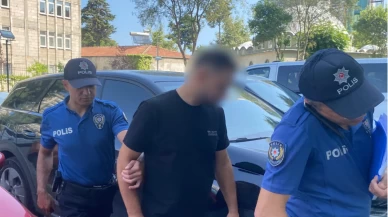 Düğün konvoyunu çekerken minibüse başını çarptı