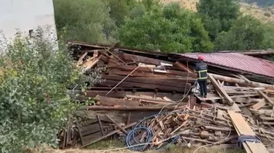 Kastamonu'da tadilat yapılan köy evi çöktü: 5 kişi yaralandı