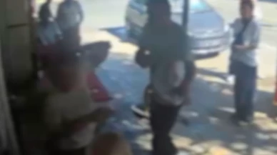 Bayrampaşa'da 'Ne bakıyorsun' tartışması kanlı bitti