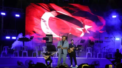 Karaman'da 8. Uluslararası Türk Dünyası Şöleni görkemli finalle sona erdi