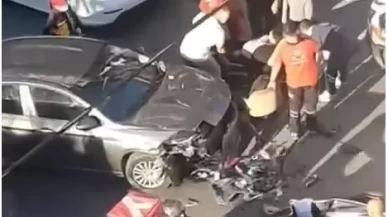 Ümraniye’de motosiklet otomobile çarptı: 1 yaralı