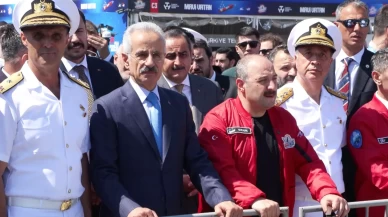 Mustafa Varank Gölcük'ten seslendi: 'Mavi Vatan, denizlerdeki Kızıl Elma’mız'