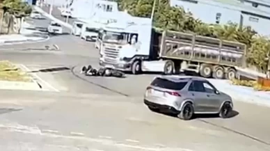 Edirne’de TIR ile motosiklet çarpıştı